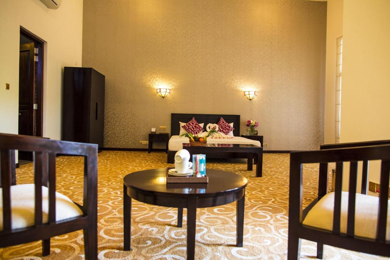 Grand Tamarind Lake Kataragama Room photo