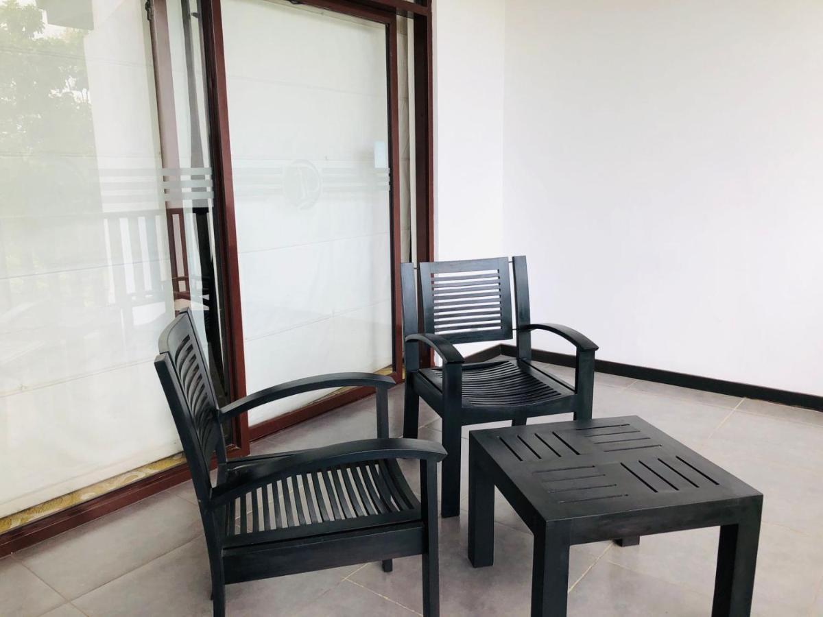 Grand Tamarind Lake Kataragama Exterior photo